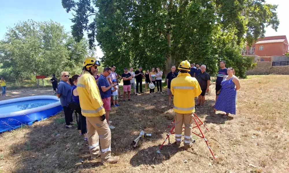 Fire-suppression training with residents Fire-suppression training with residents